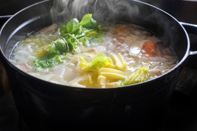 温かい野菜スープで風邪を早く治す